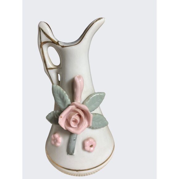 Vintage Ceramic Floral Salt & Pepper Shakers - Rose Design Gold Accents Set Of 2 - Picture 2 of 9